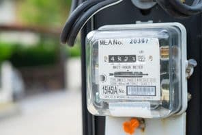 Elektromos fogyasztásmérő otthoni és irodai energiaköltségek mérésére.